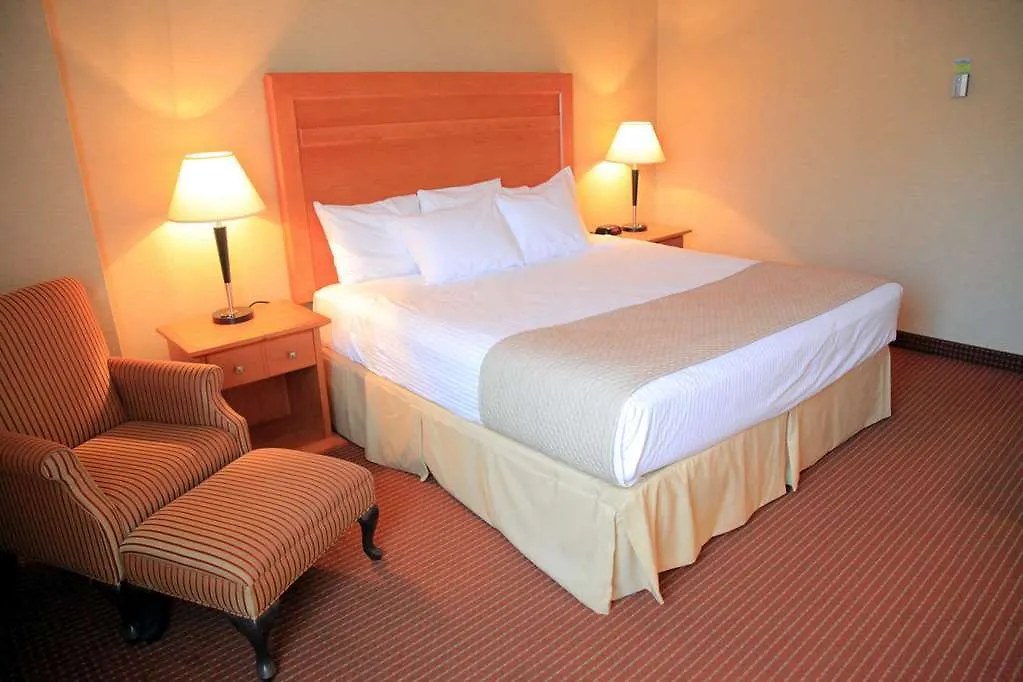 Days Inn By Wyndham Edmonton Downtown Hotel
